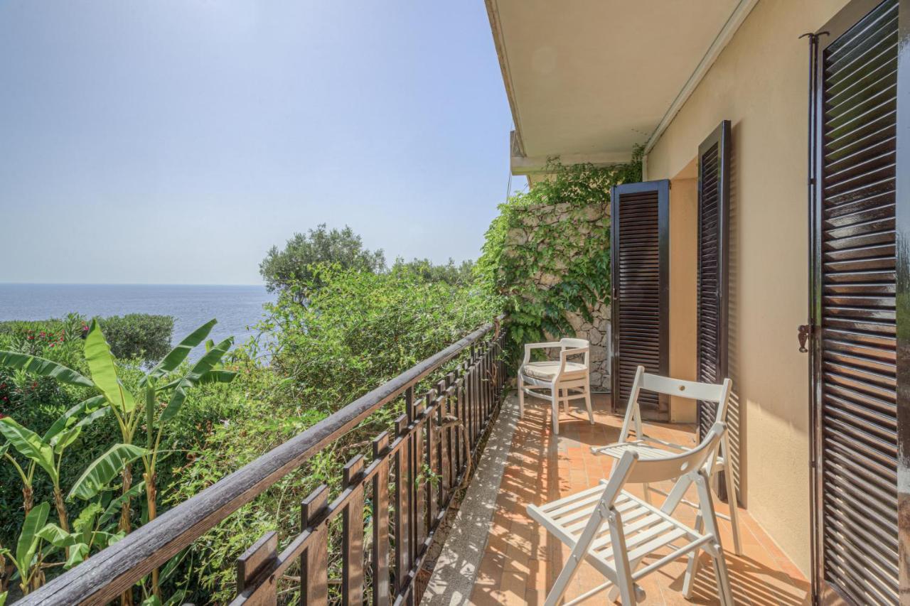 Villa Infinity Vista Mare E Relax Taormina Exterior foto